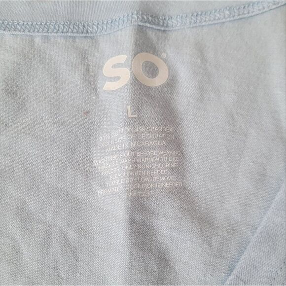 🤸‍♀️3 for 12🤸‍♂️ Juniors' Large SO Cropped Wrap Tee - Picture 4 of 5